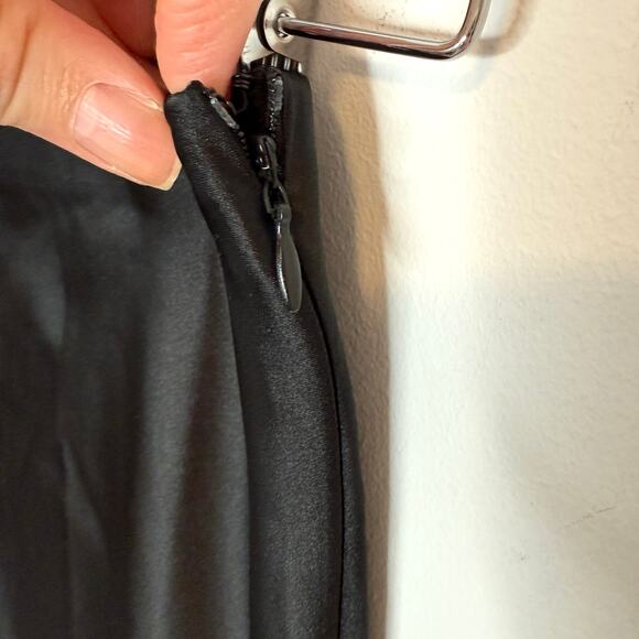 Aqua Satin Slip Midi Skirt With Flutter Hem In Black Size Small - Picture 5 of 9